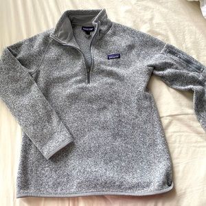 Large Patagonia Quarter Zip - like new